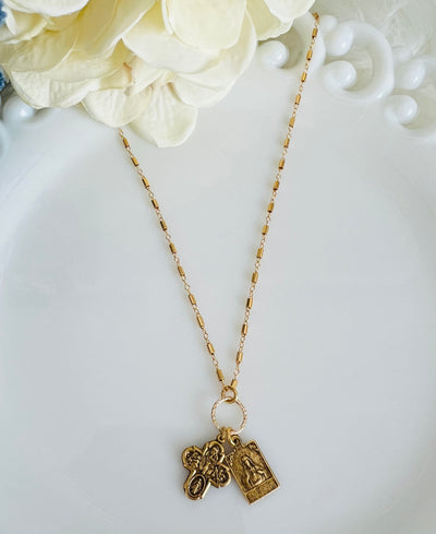 Fiona - 4 way Cross and Scapular