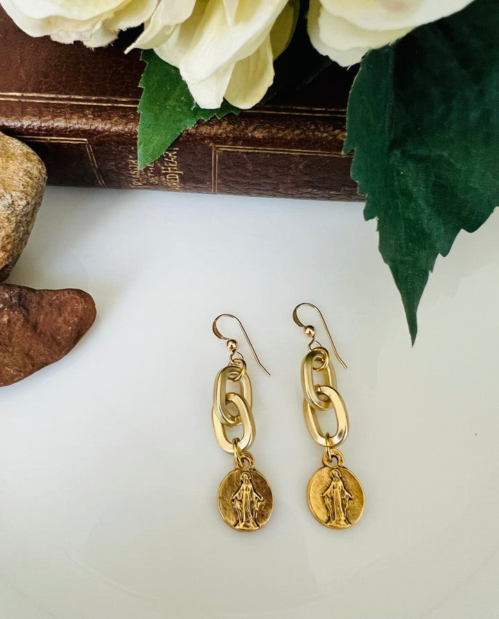 Cable and Mary Earrings