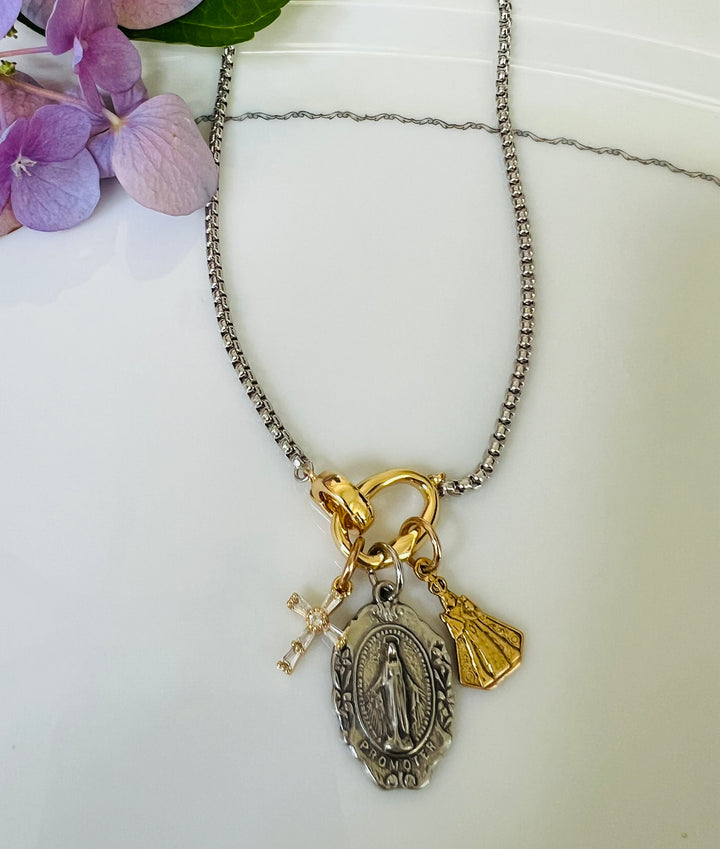 Jade - Covered by Jesus with Mary