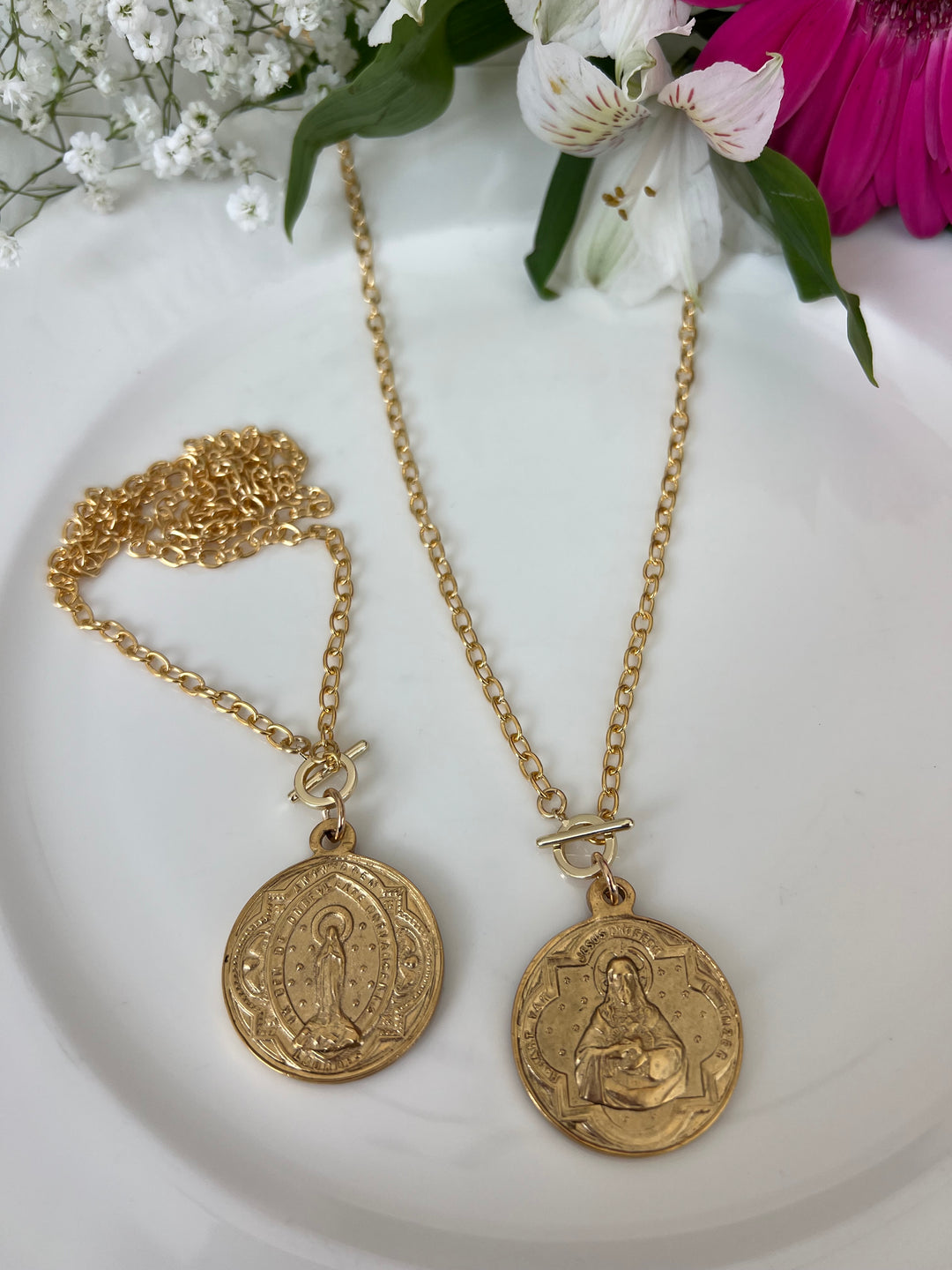 Jettie - gold - Immaculate Heart and Sacred Heart