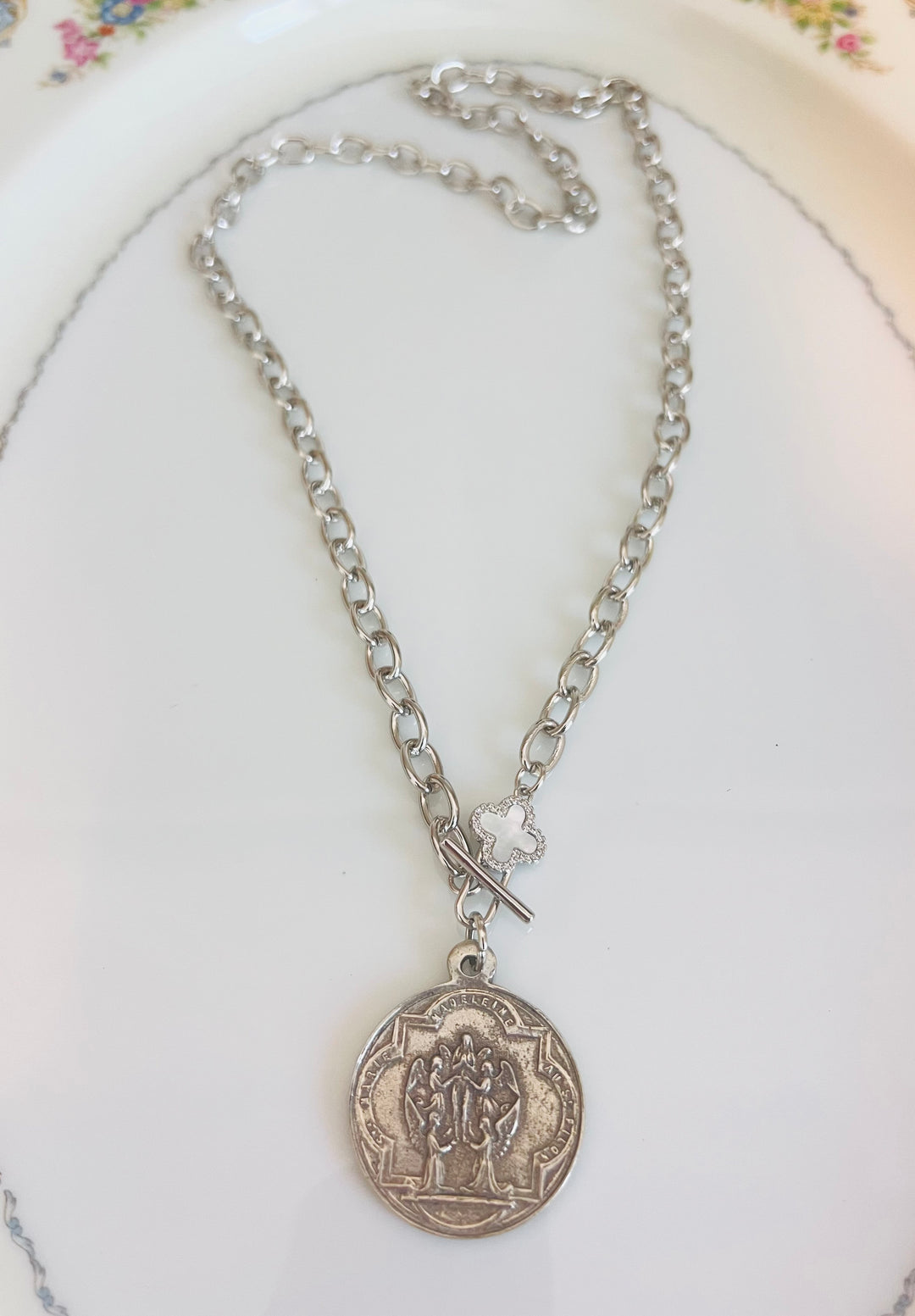 Jettie - silver Two Hearts or Mary Magdalene