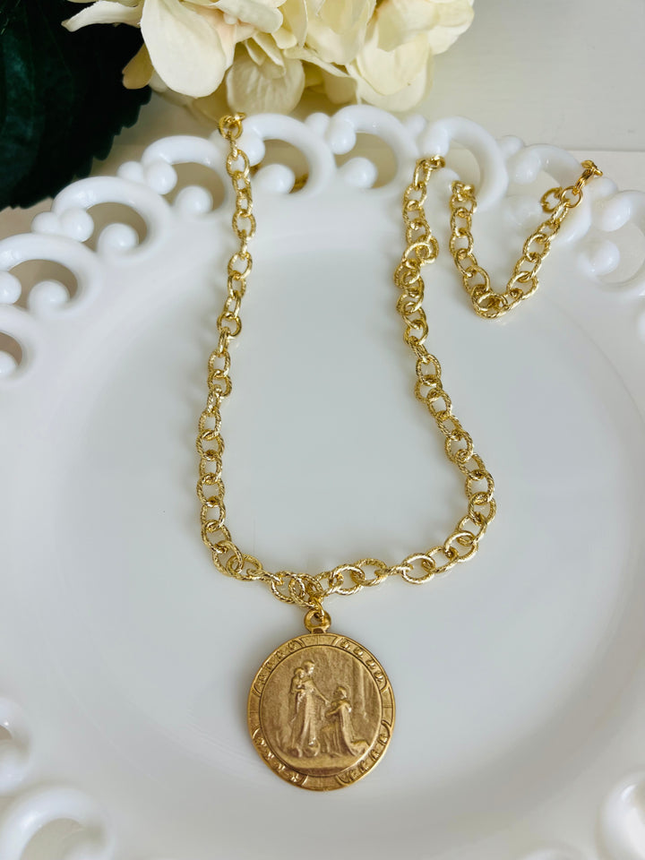 Salina - Queen of the Rosary