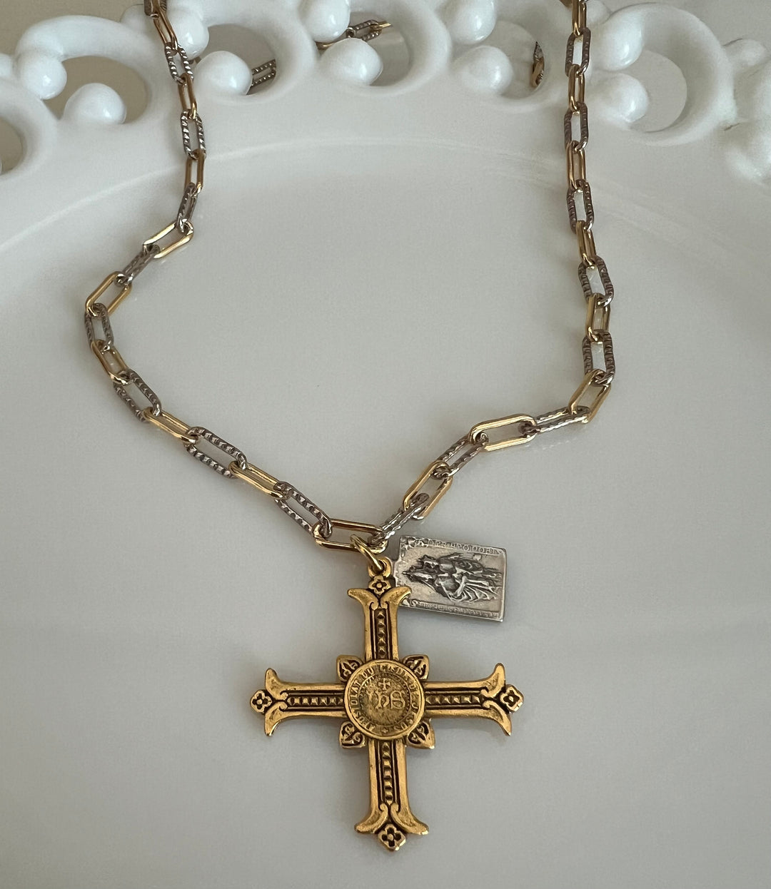 Gina Necklace - trio of grace with Jesus, Mary and the cross- 2 options