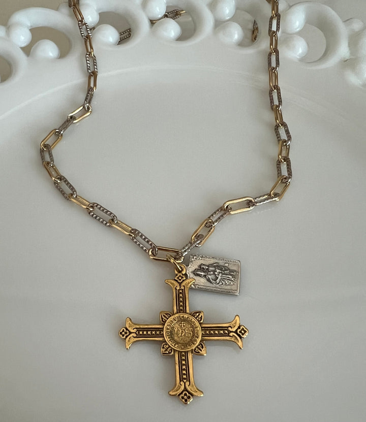 Gina Necklace - trio of grace with Jesus, Mary and the cross- 2 options